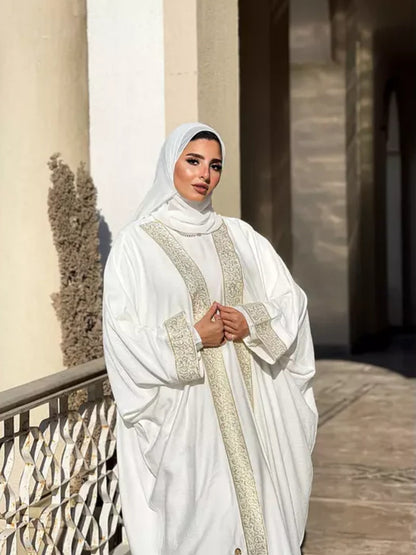 هالة الكيتان الذهبية
