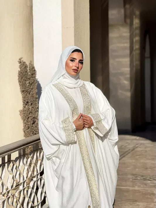 هالة الكيتان الذهبية